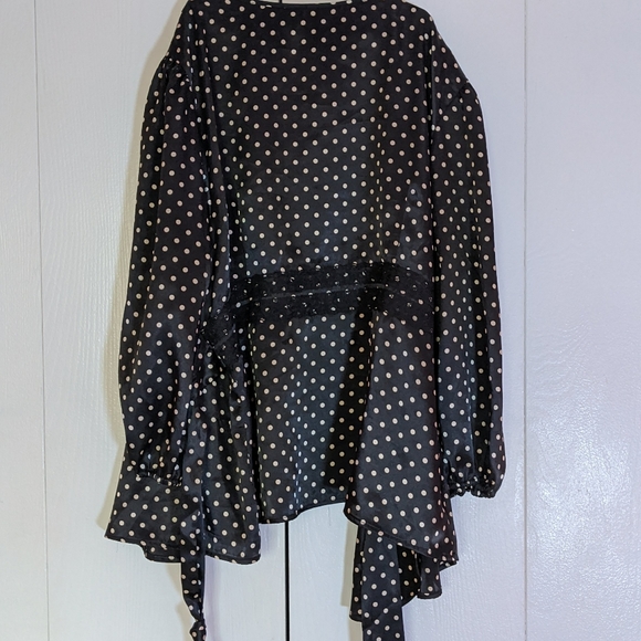 Cato wrap blouse polka dot xl lace trim - Picture 3 of 6